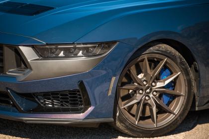 Test: Ford Mustang Dark Horse 
